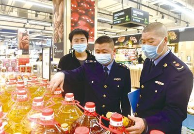 重庆市涪陵区市场监管局在全区范围内开展了“保价格、保质量、保供应”专项行动